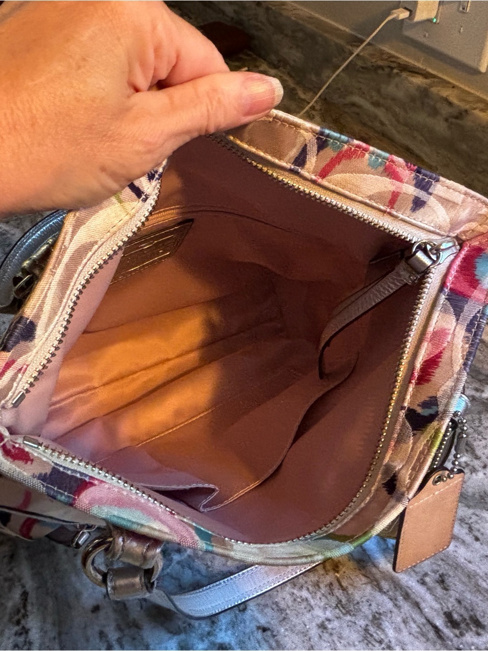 COACH Poppy Ikat Signature C Foldover Tote & Crossbody Bag (Style 19873). - Picture 3 of 10